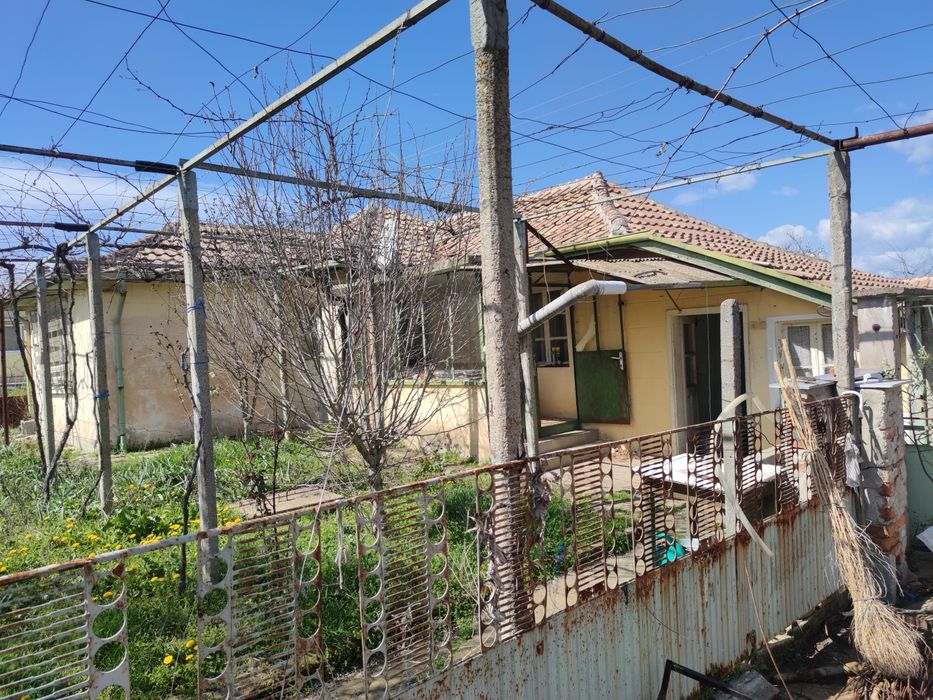 Продава се Къща в с. Михайлово, Област Стара Загора - 160 кв.м за 90 €/кв.м - Снимка #1