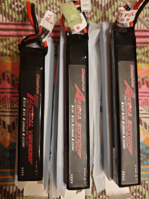 LiPo батерии 11.1V / 7.4V 25C airsoft RC комплект