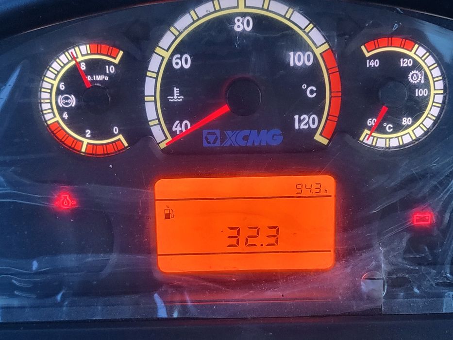 Франтальный погрузчик