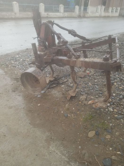 Pulluk bilan permen sotiladi