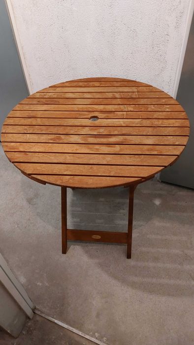 Маса и столове комплект