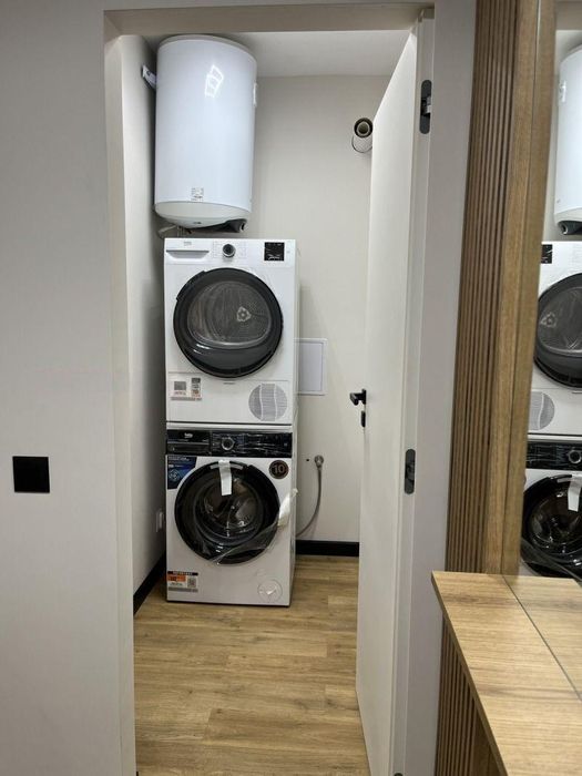 Дава се под наем Двустаен апартамент в София, Кръстова вада - 72 кв.м за 1195.95 € - Снимка #9