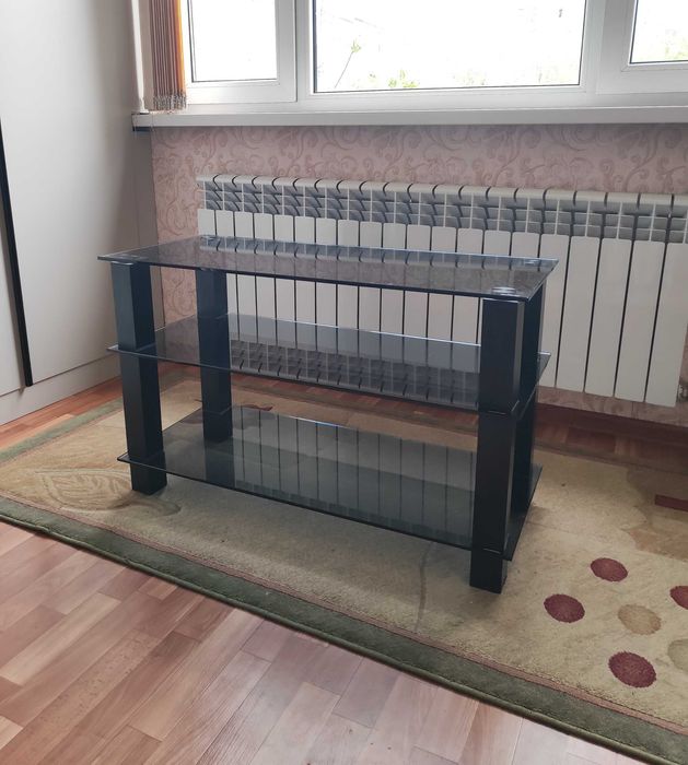Продам подставку под телевизор