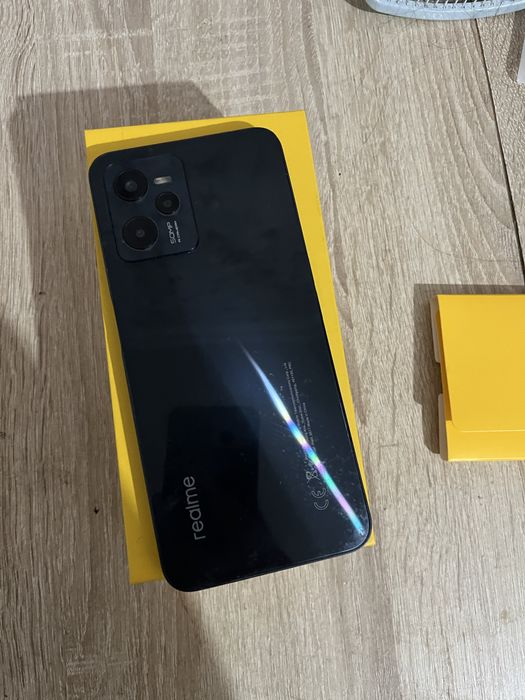 realme C35, samsung a56