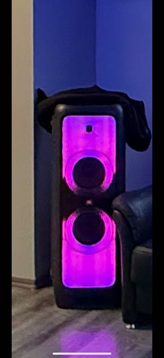 JBL 1000 Partybox като нова !