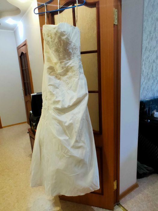 Продам свадебное платье из Парижа