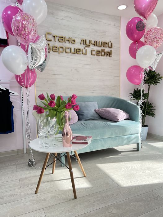 Диван б/у для дома/салона красоты/шоурума