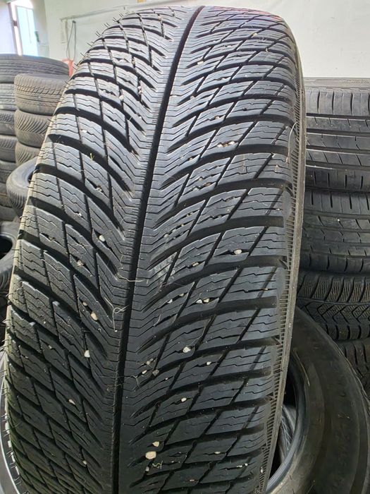 2 бр зимни 225/60/18 Michelin 2020г 8мм
