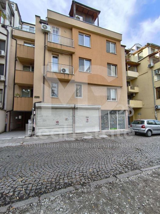 Продава се Ателие в Пловдив, Кючук Париж - 37 кв.м за 1514 €/кв.м - Снимка #10