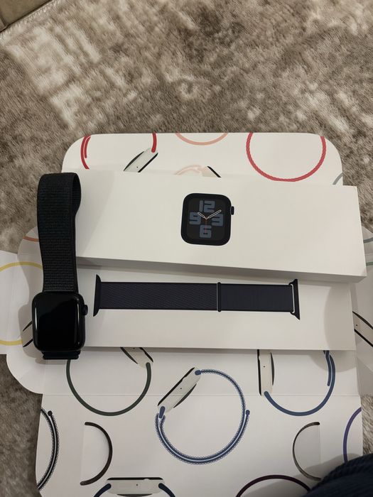 Apple Watch SE (Gen 2) 44mm Midnight