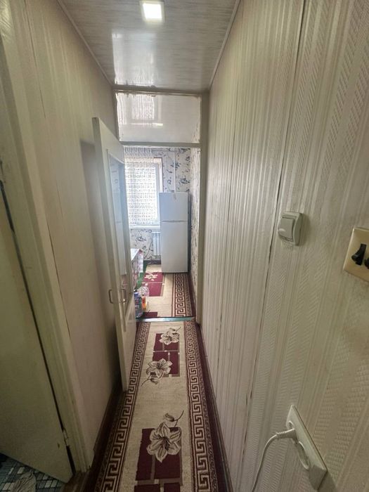 1 комнатная с мебелью и техникой в 8 микрорайоне