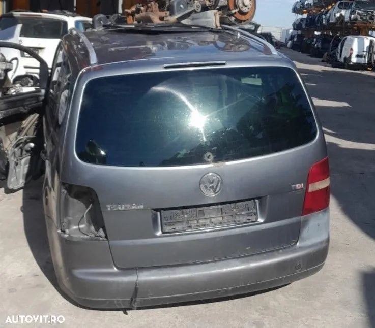 Dezmembrez Volkswagen VW Touran 1 [2003 - 2006]