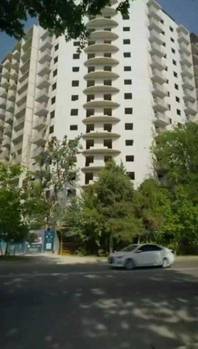 Продам 2-х комнатную(евро)ЖК "FURQAT RESIDENCE" Саракулька.Парк Фуркат