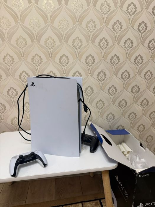 Ps 5 продам срочно