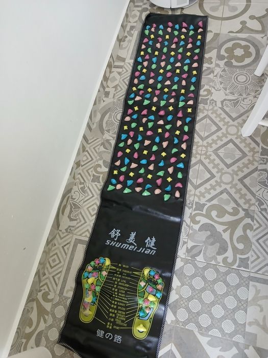 Foot  massage  mat