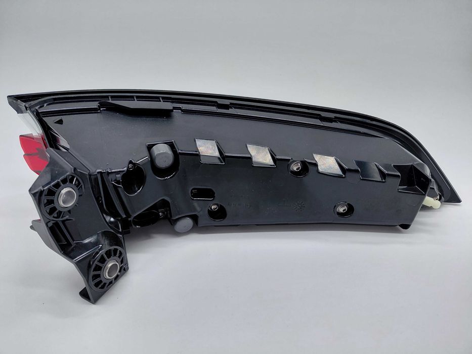 9Y0945092R Нов Десен Стоп Porsche Cayenne 9Y Европа