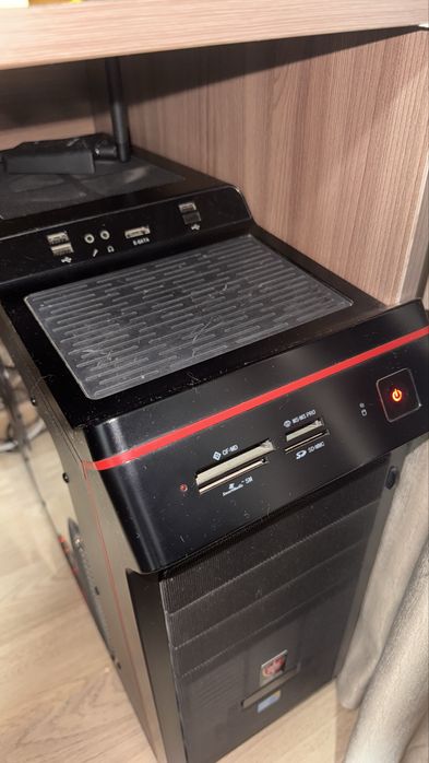 Компьютер продатеся