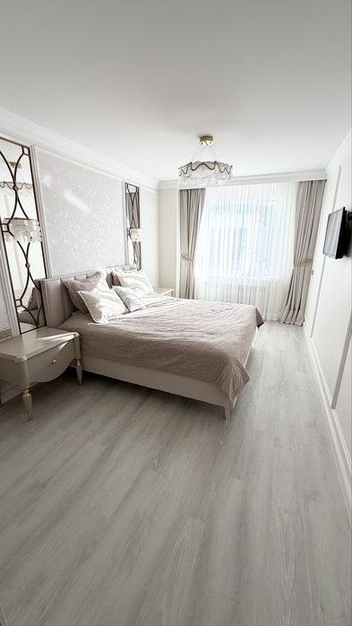 Продам 4-х комнатную квартиру