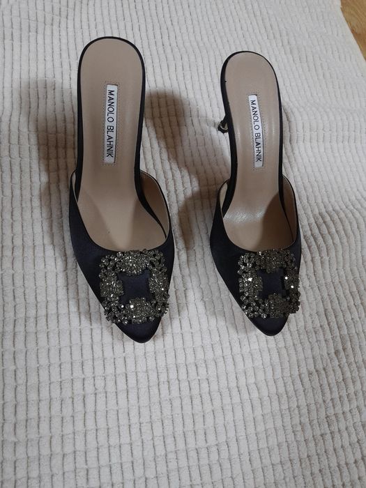 Manolo Blahnik Jimmy Choo обувки чехли