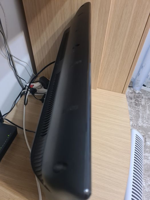 Телевизор Samsung 28 инча