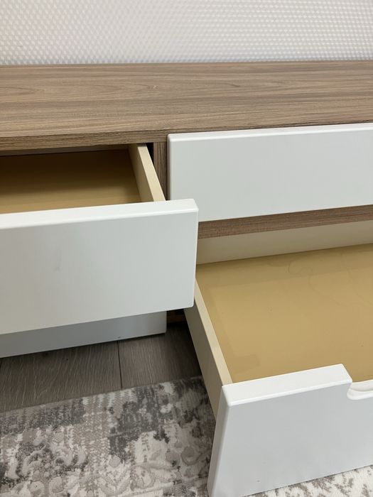 Продам стенку в зал