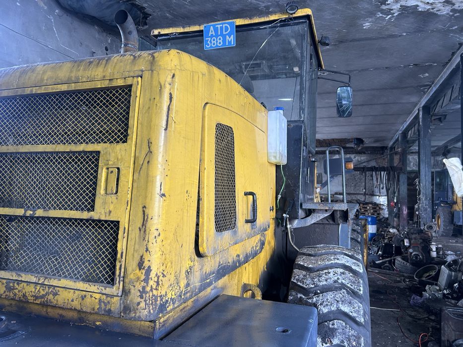 Погрузчик двух кубовый китай 2014