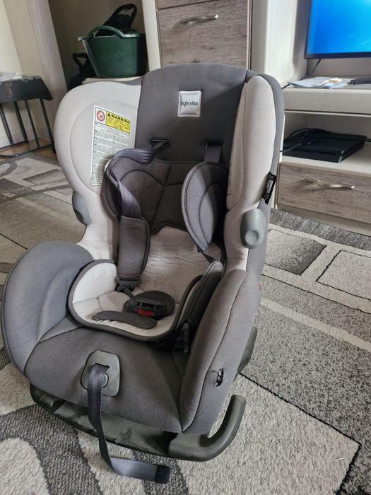 Детское автомобильное кресло
