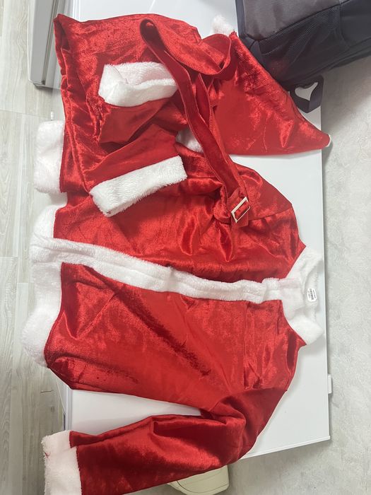 Продам костюм санты