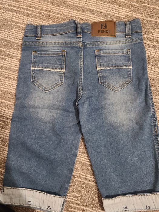 Шортик брендовый жинсы