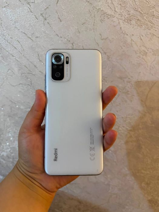 Продам телефон Redmi Note 10 8/128