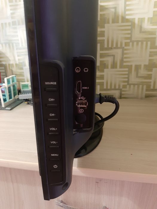 Продам телевизор