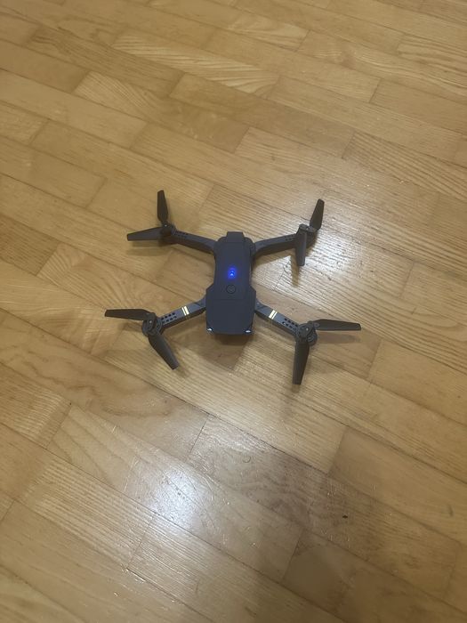 Dron 998PRO чистонов