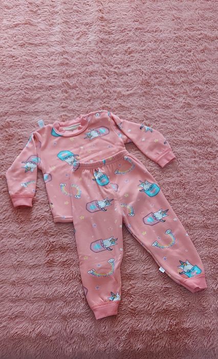 Отдам детскую одежду дешево