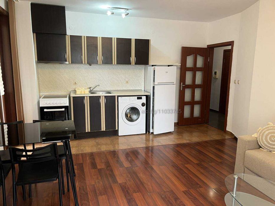 Двустаен апартамент в Центъра на гр. Бургас