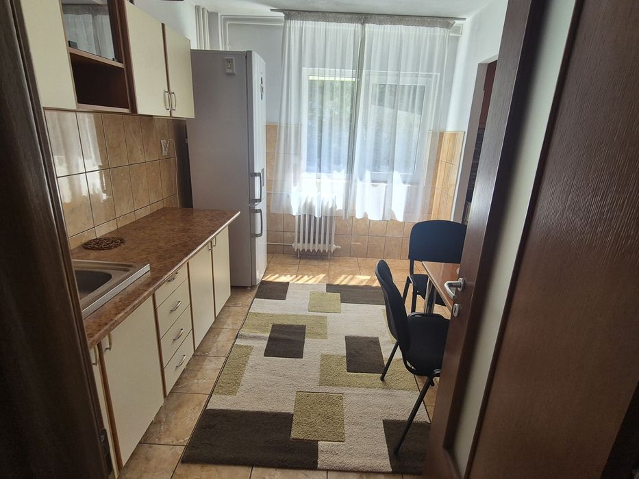 Închiriez apartament 2 camere Dna Ghica