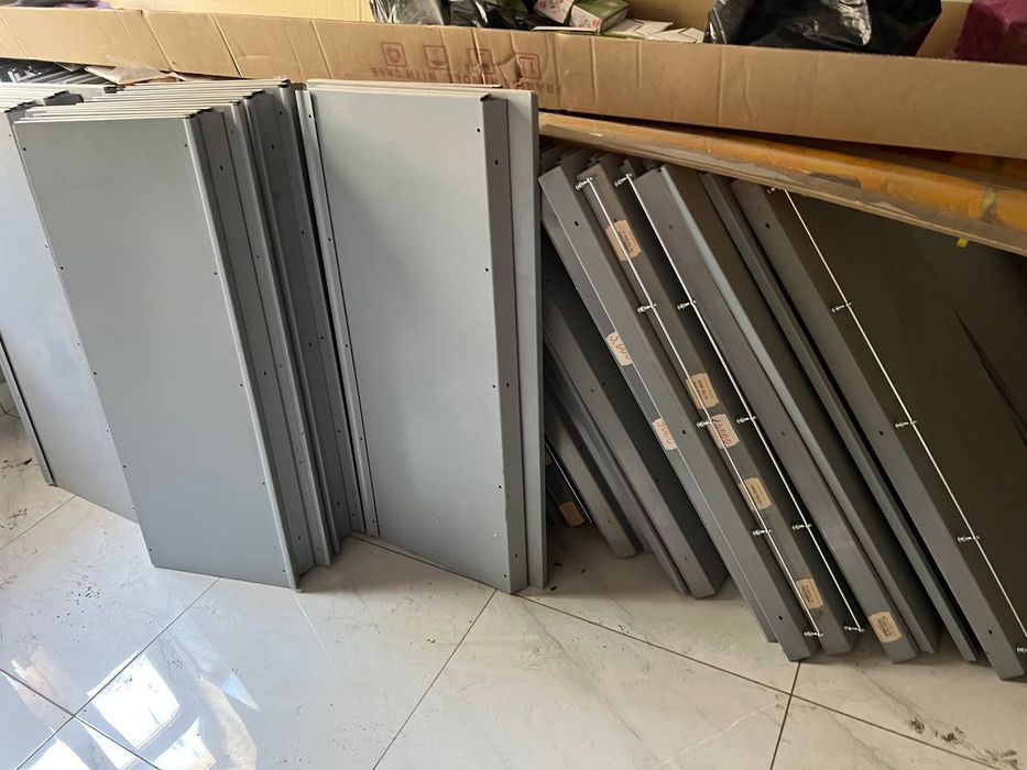 Прилавка магазин учун.хамма нарсаси бор.программасиям бор.нархи 6500$