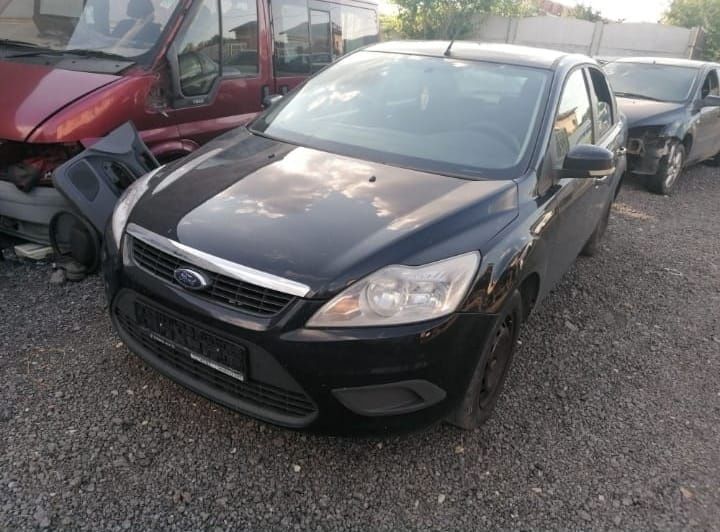Capota bara far aripa usa trager Ford Focus, facelift