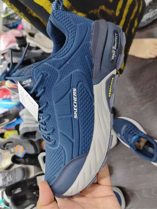 Срочно оптом skechers сифатли   154та бор