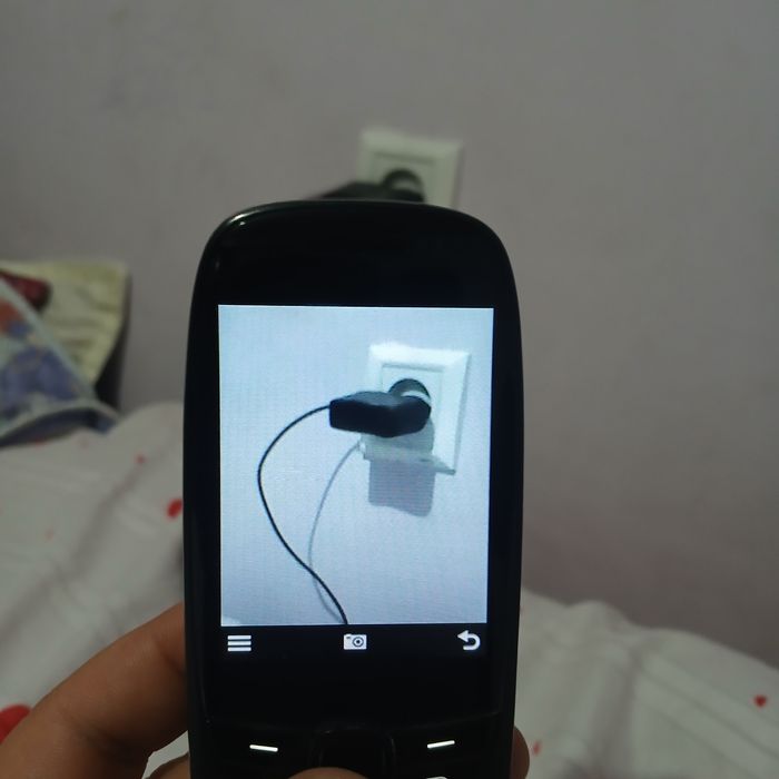 NOKIA 6310 tel sotiladi