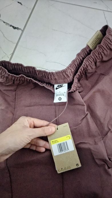 Дамски.спортен панталон Nike Everything S