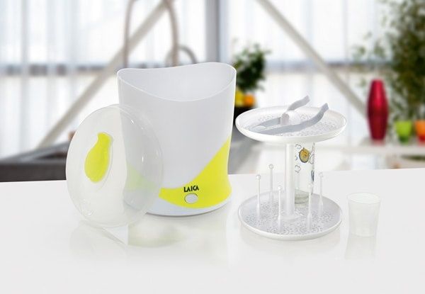 Sterilizator cu aburi Laica BC 1005 pentru biberoane.