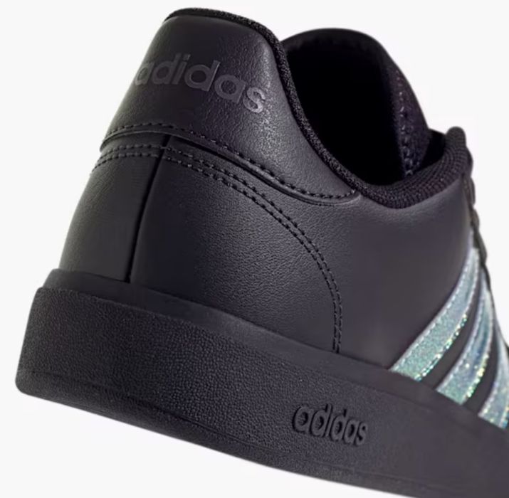 Маратонки Адидас