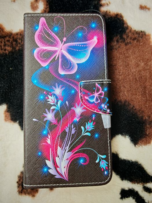 Калъфи за honor телефони
