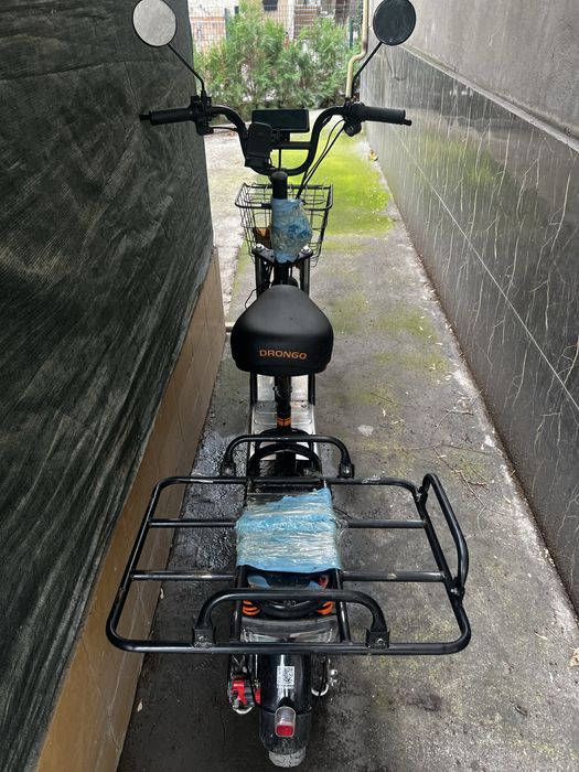 Drongo sotiladi 2 akumlator bilan