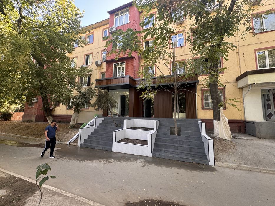 Площадь 55 м. Фасад 9 Метров Фархадский