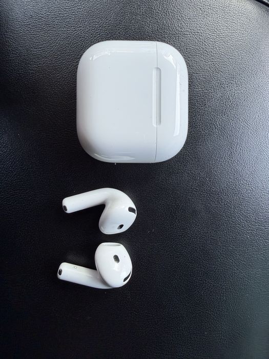 Наушники Air pods 4