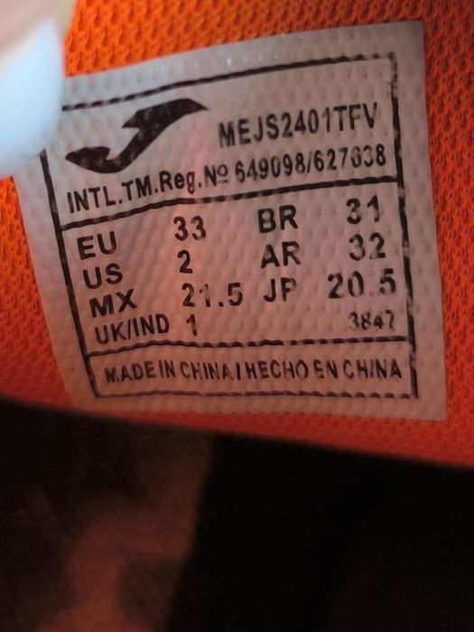 Продам сороконожки Joma