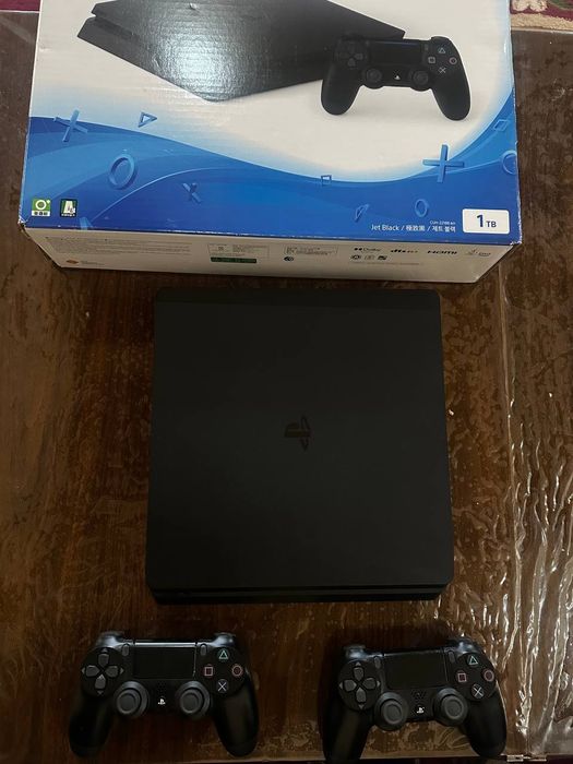 Игровая консоль Sony Play Station 4