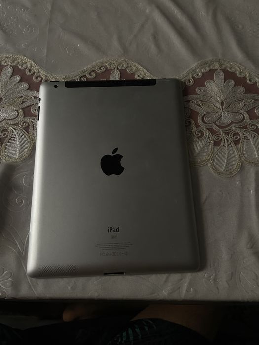 айпад 2 32gb села батарея