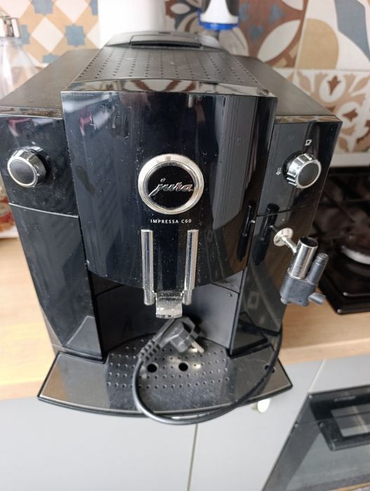 Esspressor Automat Profesional Jura Impresia c60